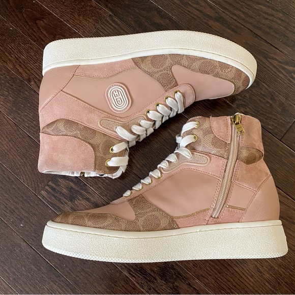 Coach C220 CC Sz 6 Leather High-Top Sneakers Like New - Picture 4 of 10